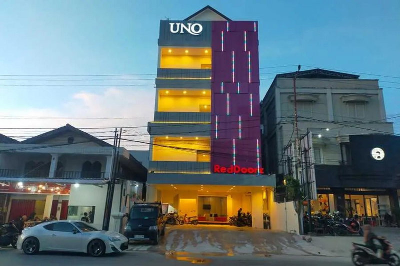 RedDoorz Plus @ UNO Jalan Merak Samarinda, Samarinda, Indonesia