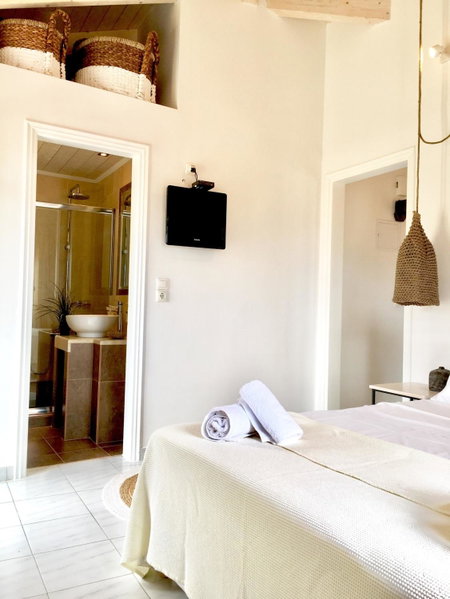 Alkestis Studios, Lixouri, Greece