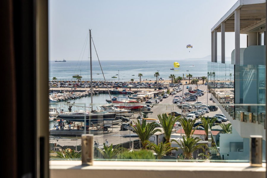 Kyma Suites Beach Hotel, Rethymno Town, Greece