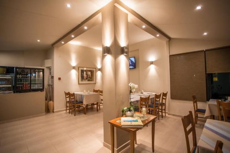 Vasilios Marinos Rooms, Corinth, Greece