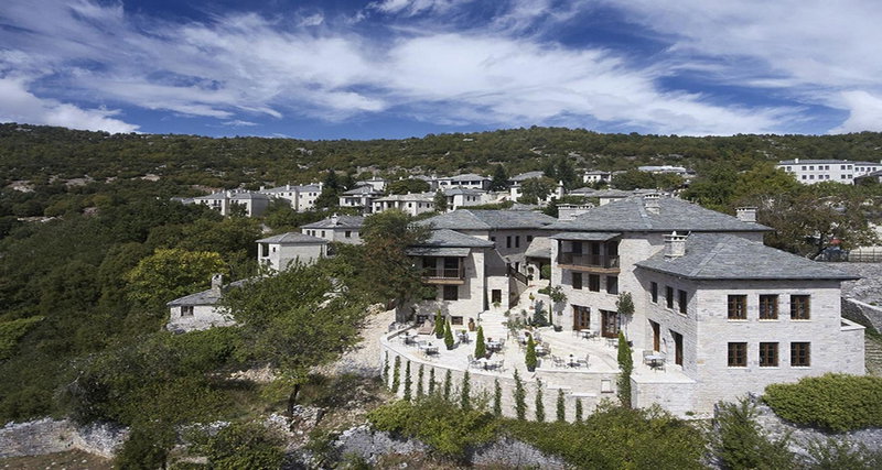 MounTrace Suites & SPA, Monodendri, Greece