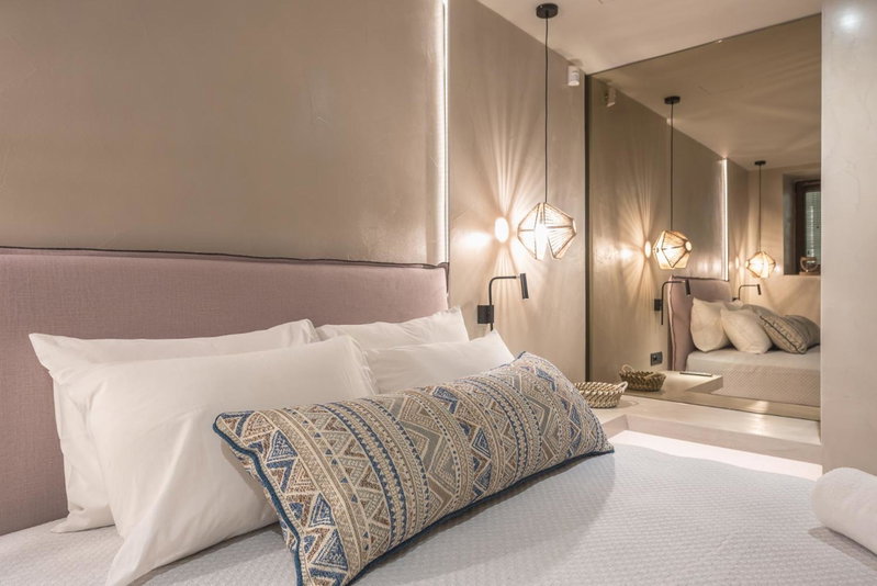 Apollonos 28 Luxury Suites, Athens, Greece