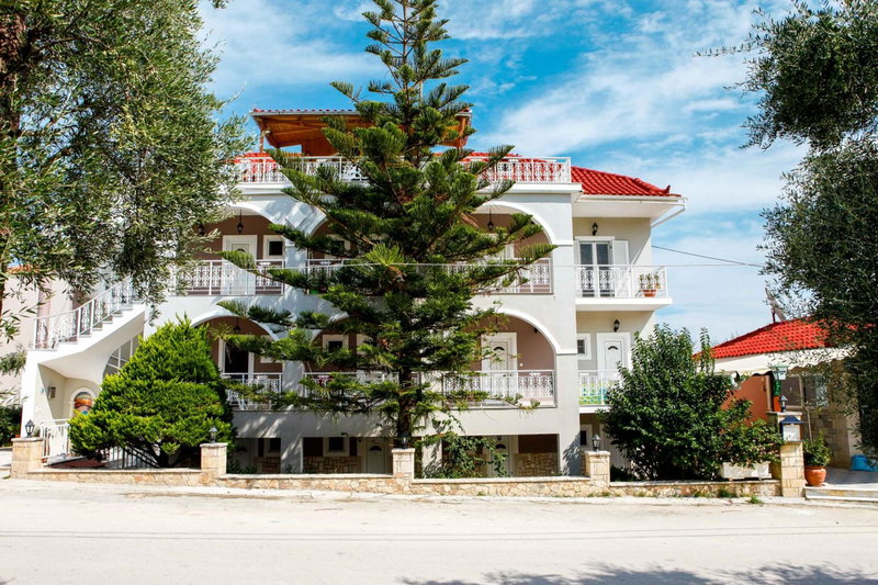 Amoudi Studios Apartments Hotel, Amoudi, Greece