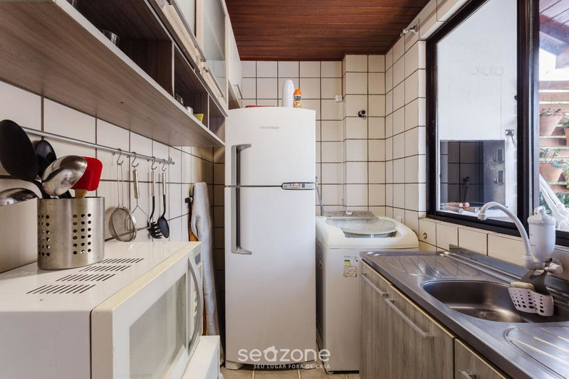 Quiet apartment 1 mi from Canasvieiras bea FML202, Florianópolis, Brazil