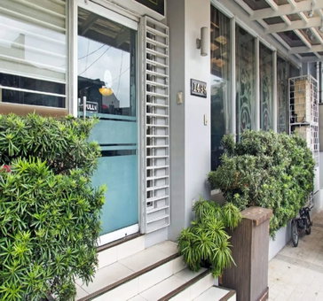 Townhouse OAK Metro Manila Near Osmena Highway PNR Pasay formerly Avitel Hotel, Makati, Philippines