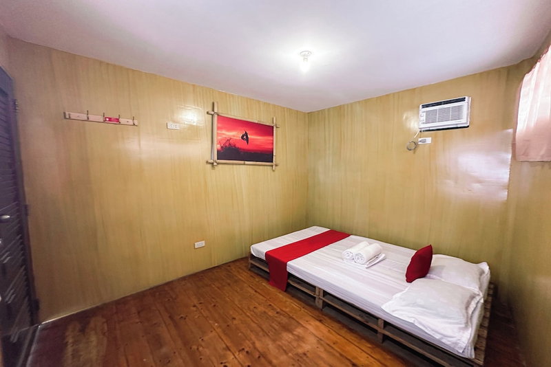 Monaliza Surf Resort, San Juan, Philippines