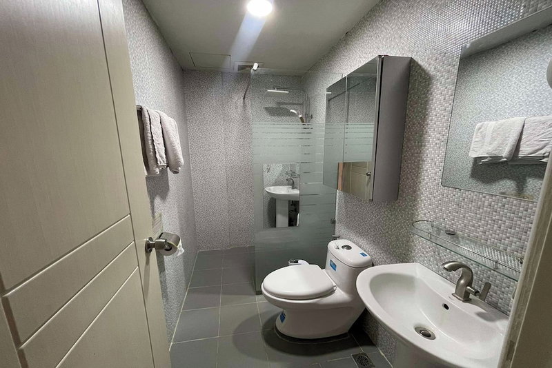 Aimor Condotel, Angeles City, Philippines