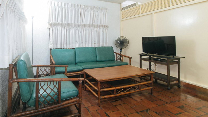 RedDoorz at Broadway Court Apartelle II Quezon City, Manila, Philippines