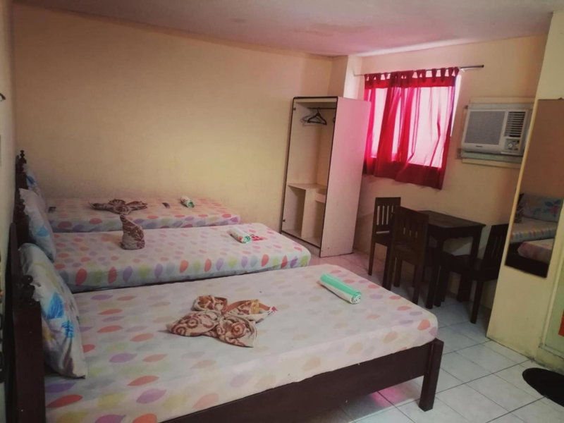 Bee Hub Pension, Surigao, Philippines