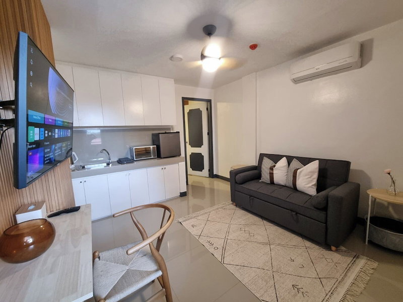 Flat 35, Las Piñas, Philippines
