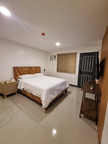 Flat 35, Las Piñas, Philippines