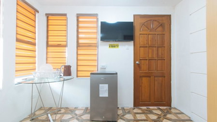 RedDoorz @ Alquiza Residences Paranaque, Manila, Philippines