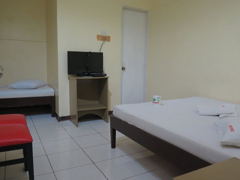 Iloilo Budget Inn - Valeria, Iloilo, Philippines