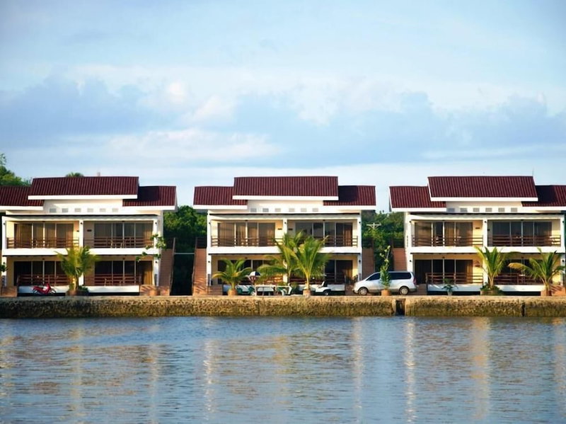 Papakit's Marina and Fishing Lagoon powered by Cocotel, Liloan, Philippines