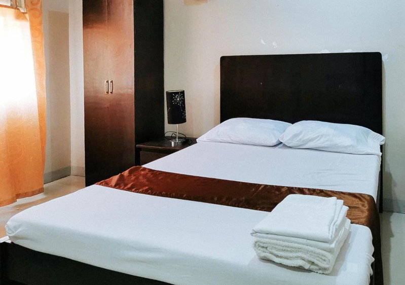 RedDoorz Segra Square Pension House, Balamban, Philippines