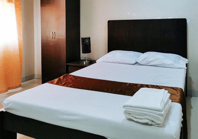 RedDoorz Segra Square Pension House, Balamban, Philippines