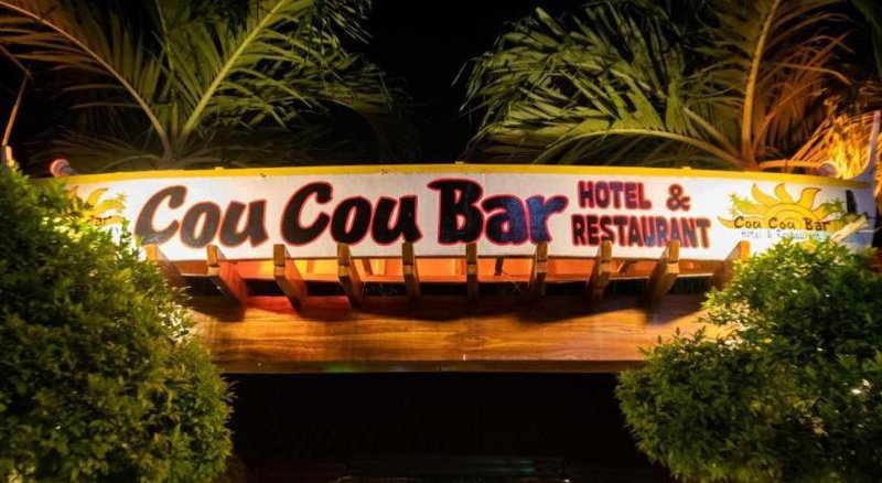 Coucou Bar Hotel and Restaurant, Pooc, Philippines