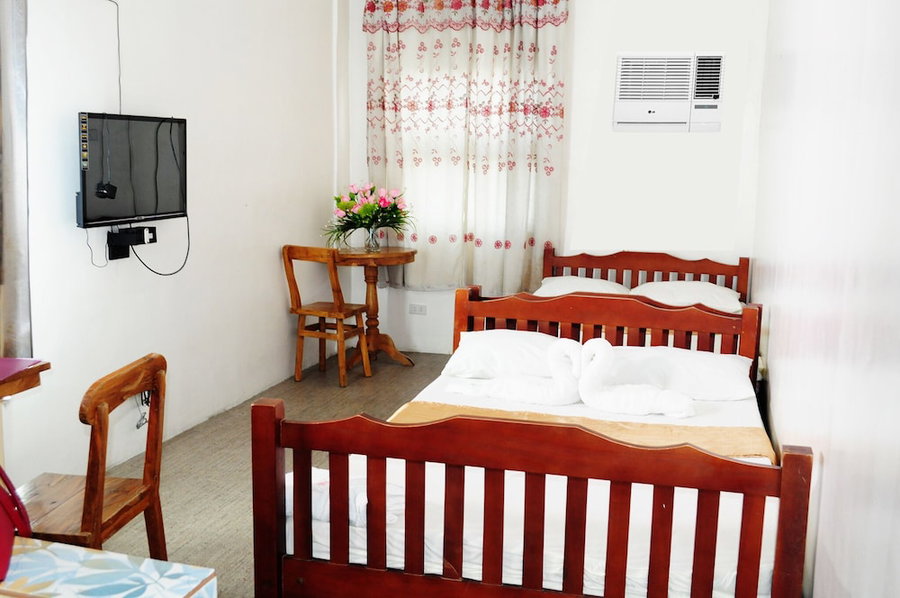 ROOMS498 - Hostel, Mandaluyong, Philippines