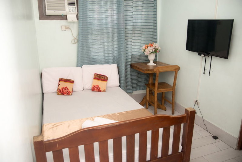 ROOMS498 - Hostel, Mandaluyong, Philippines