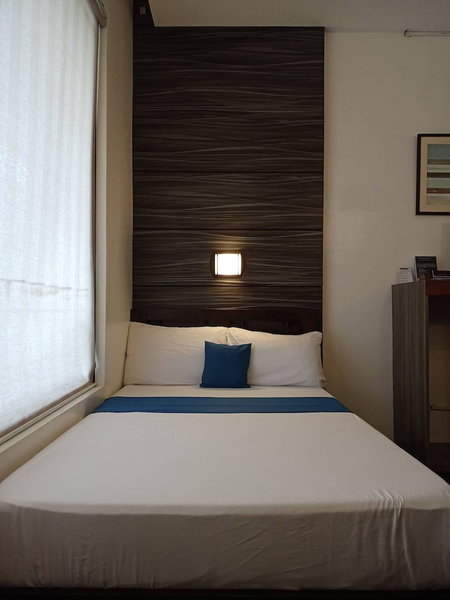 Anton's Loft Designer Resort Pansol, Calamba, Philippines
