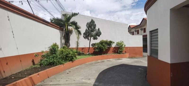 Ridge Park Hotel, San Pablo, Philippines