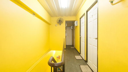 RedDoorz at LYOTO Bed and Breakfast near NAIA Terminal, Manila, Philippines