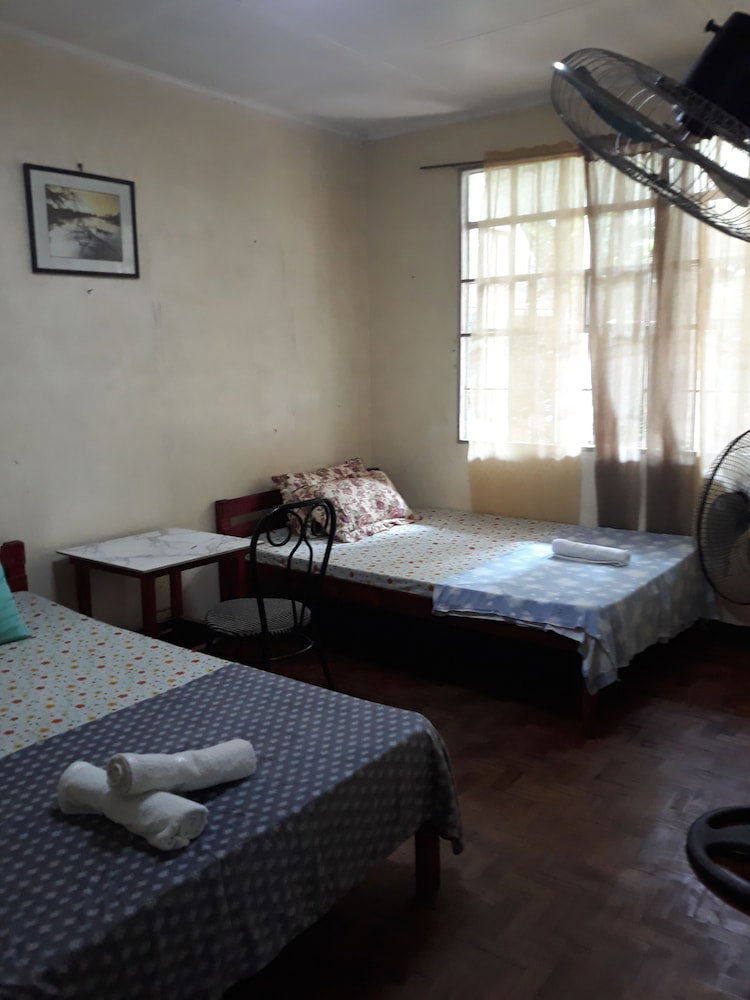 Hotel · CVNB Bed and Bath La Union, San Fernando