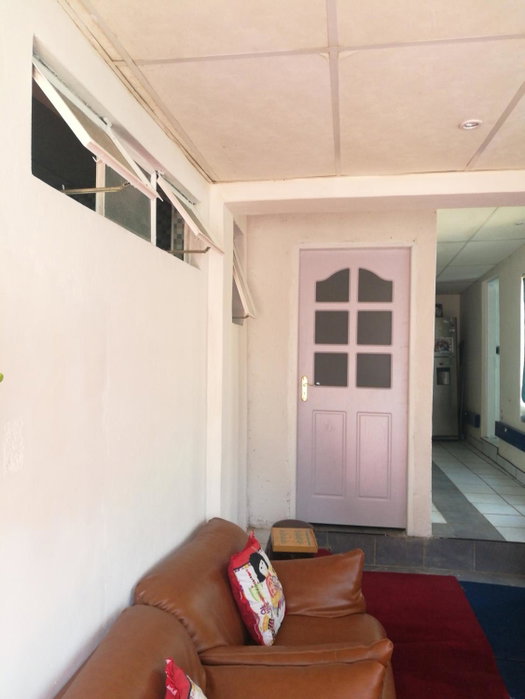 Naisar Sparkling Apartment, Germiston, South Africa