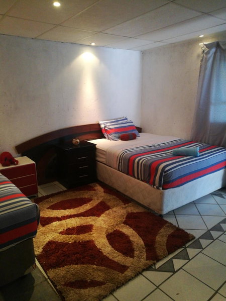 Naisar Sparkling Apartment, Germiston, South Africa