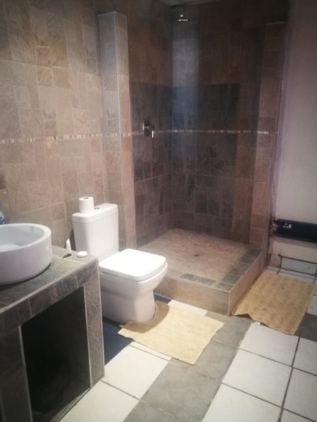 Naisar Sparkling Apartment, Germiston, South Africa