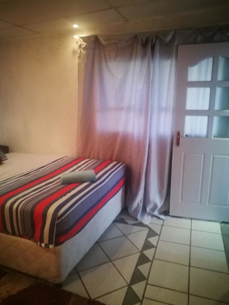 Naisar Sparkling Apartment, Germiston, South Africa