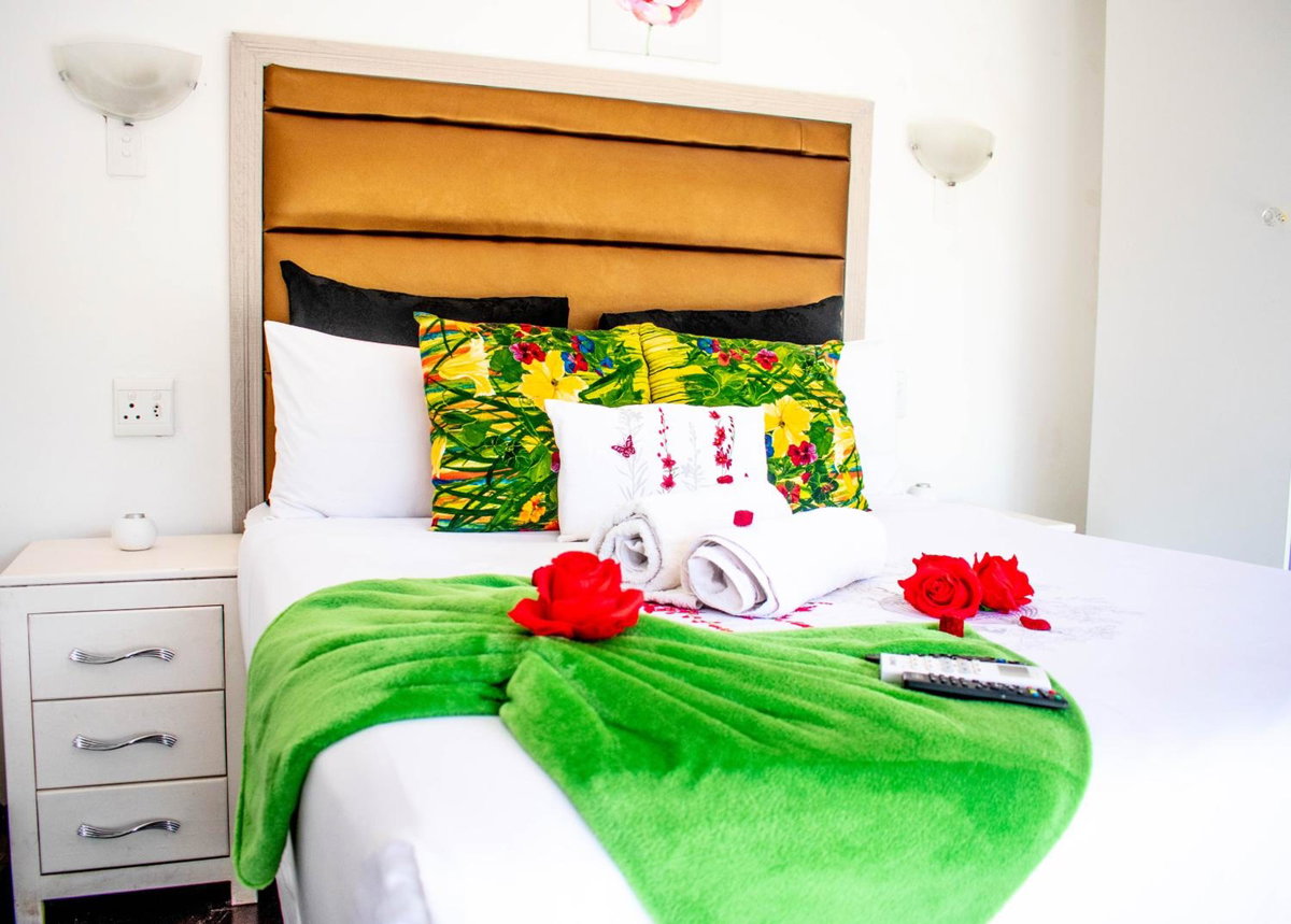 Sinesan Guesthouse, South Africa