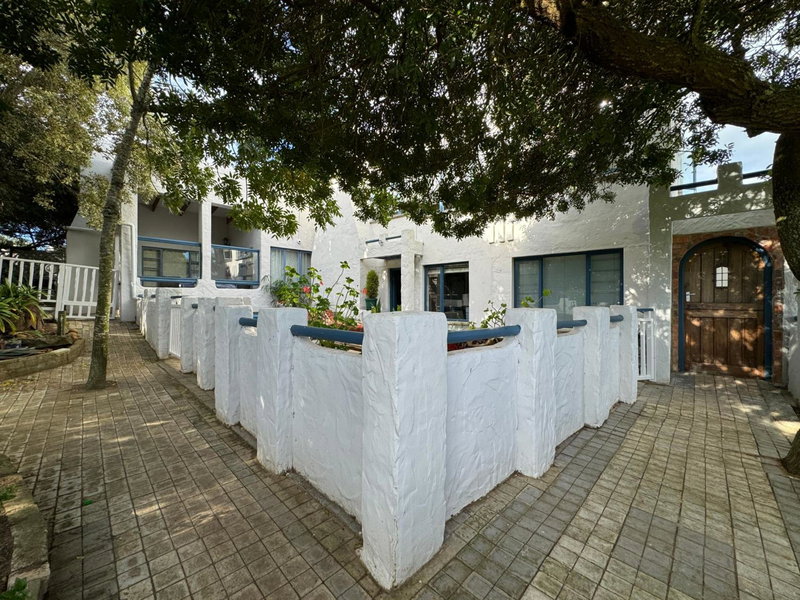 Garden Route Self-Catering, Dana Bay, South Africa
