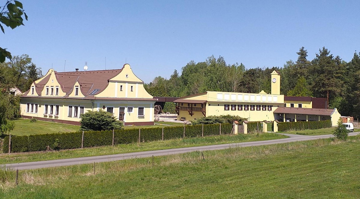 Blatský dvůr, Czechia