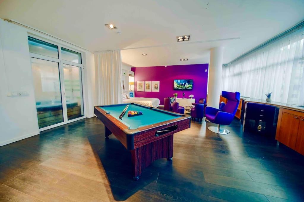Miami Lovely romantic Garden apartment with whirlpool, Czechia