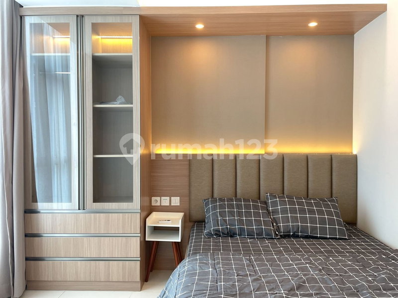 Apartment for rent in South Tangerang, Indonesia · Roseville Soho and Suites · 1 room, 1 bath