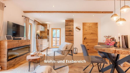 Chalet WaldHäusl luxuriöse Ferienwohnungen mit Sauna & Whirlpool, Kamin, Balkon oder Terrasse mit Bergblick, Heiligenblut, Austria