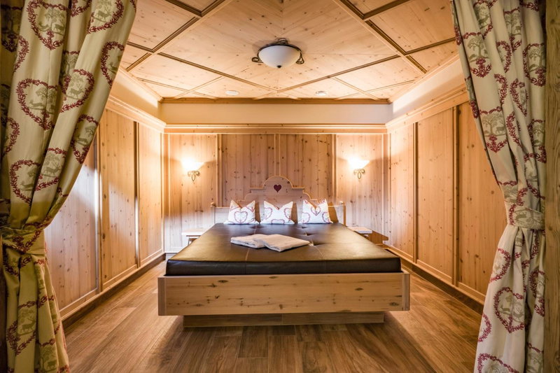 Landhotel Denggerhof, Mayrhofen, Austria