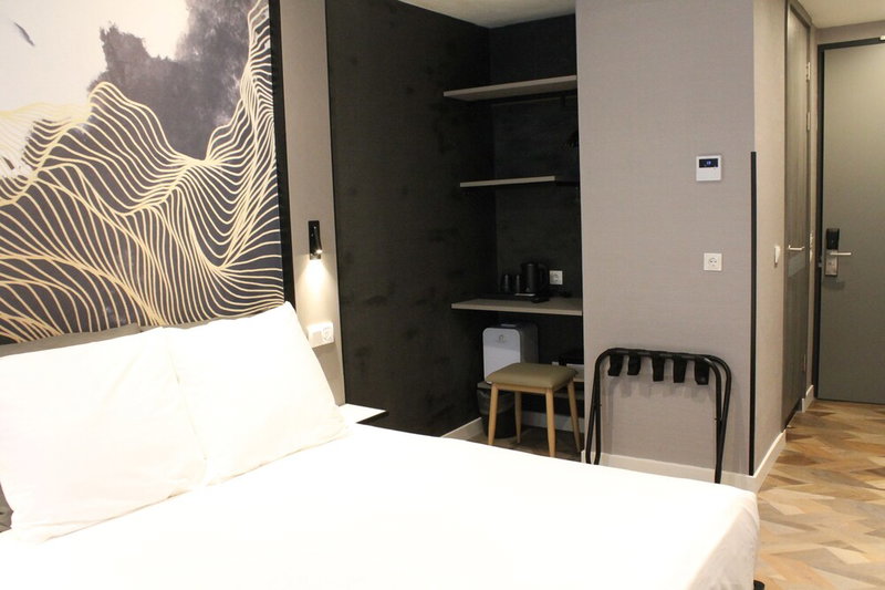 Nebula Hotel by INE'S, Assendelft, The Netherlands