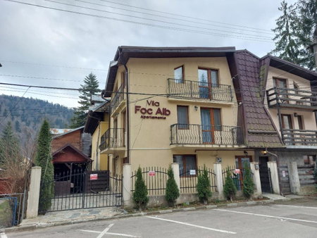 Vila Foc Alb Apartamente-Busteni, Buşteni, Romania