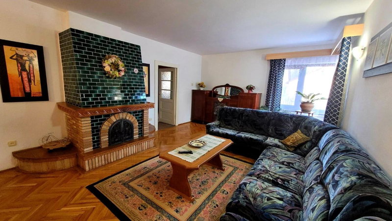 Casa Mara, Breaza, Romania