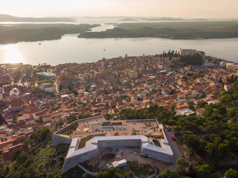 Apartments Emi & Nini, Šibenik, Croatia