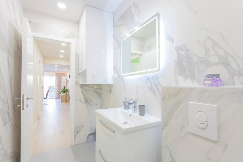 Center New Apartment Krivic, Makarska, Croatia