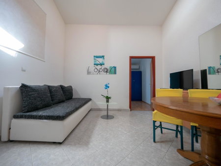 Cozy apartment with breakfast on request 1, Pula, Croatia