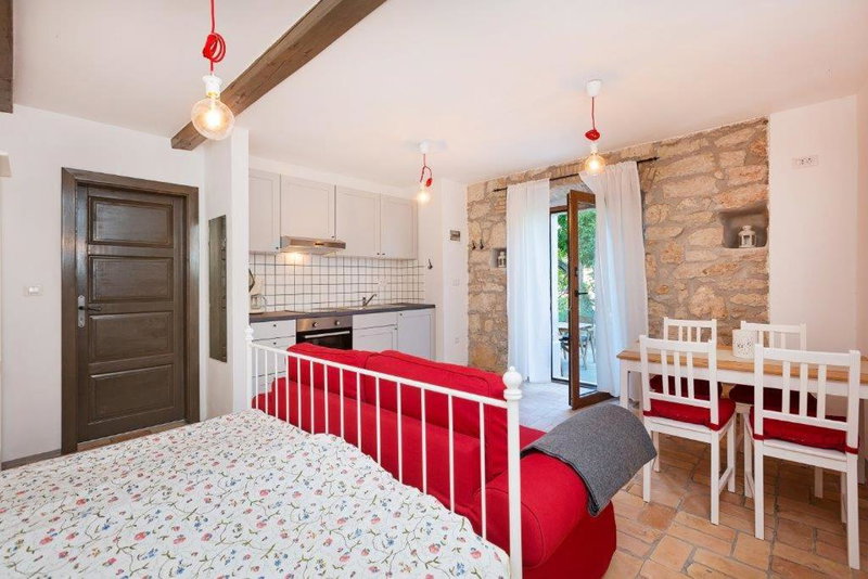 Old town studio and apartment, Vrsar, Croatia