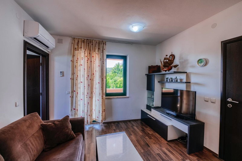Villa Lily Comfortable holiday residence, Veli Iž, Croatia