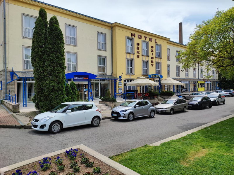 Hotel Béke Sziget Komló, Komló, Hungary