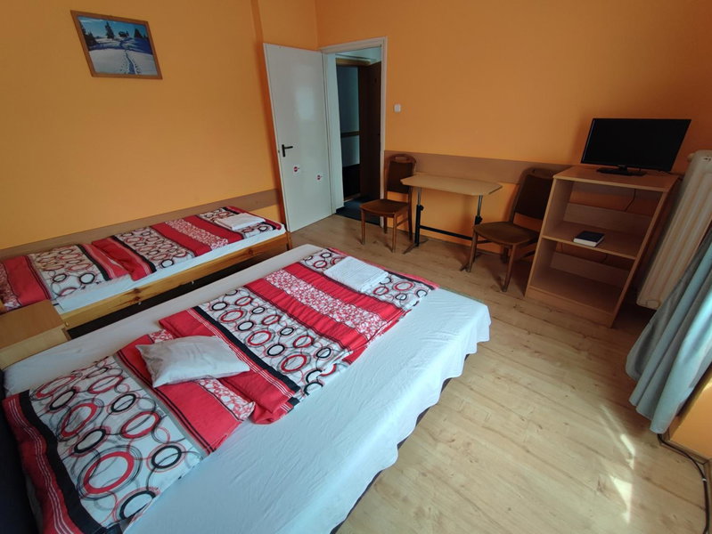Hotel Béke Sziget Komló, Komló, Hungary