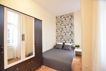 Budget Apartment by Hi5 - Fehérhajó, Budapest, Hungary