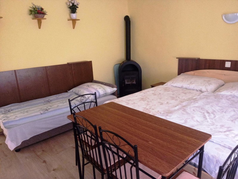 Szivárvány Apartman, Gyula, Hungary
